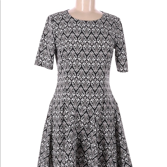 H&M Conscious Collection Pattern Skater Dress Size 4 - Picture 7 of 8